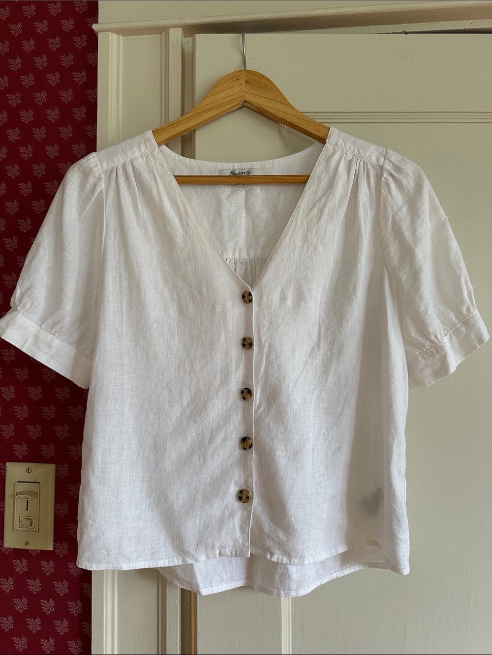 Madewell White V-Neck Button-Front Linen Blouse